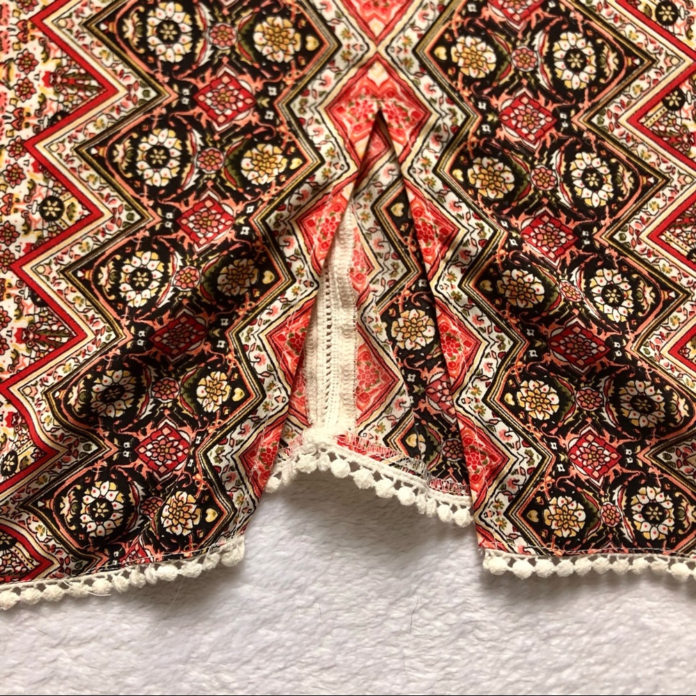 Japna Pattern Racerback Tank Top With Slit on Back - Picture 6 of 6